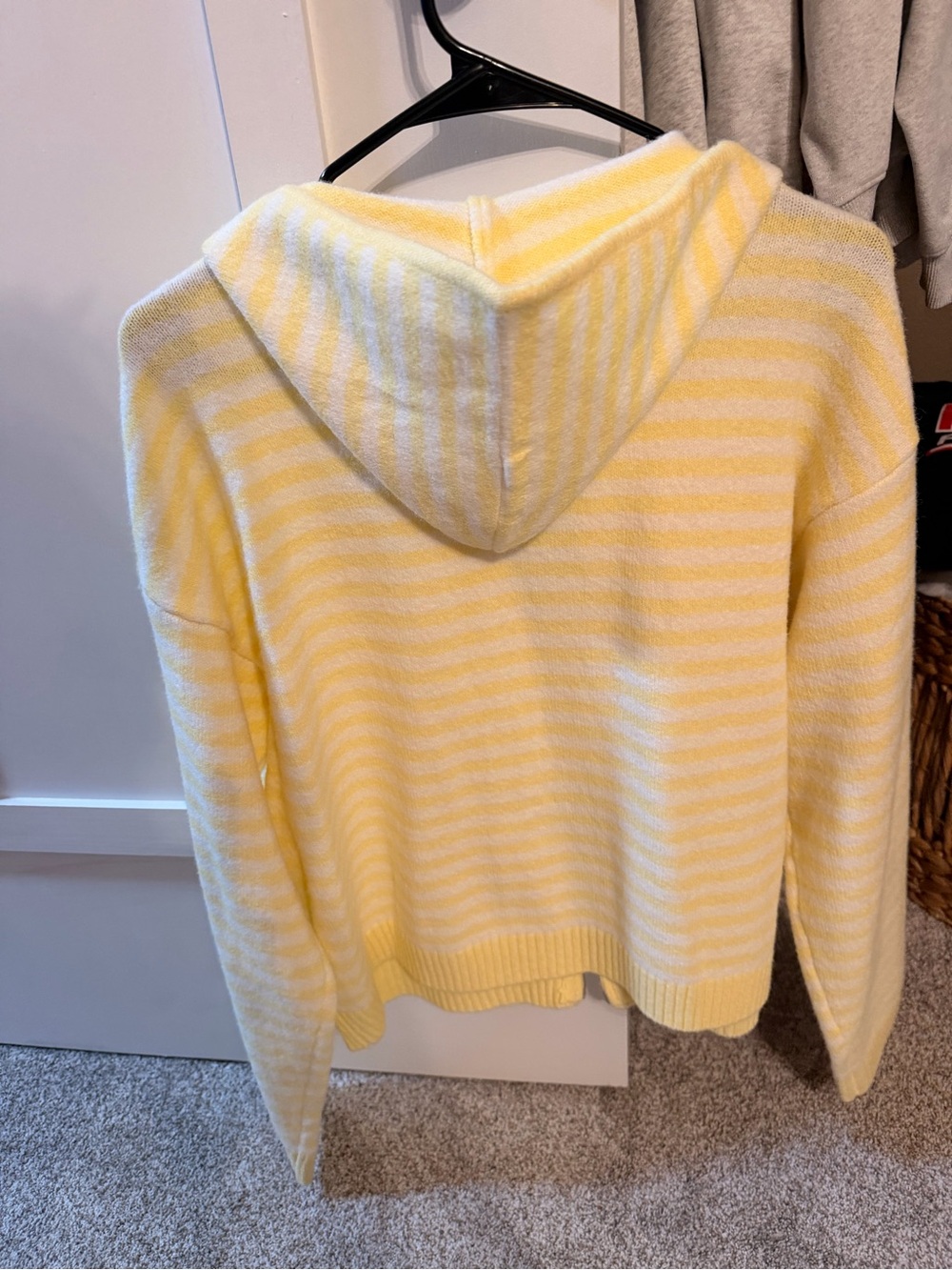 Things between double zip hooded sweater - Picture 3 of 6